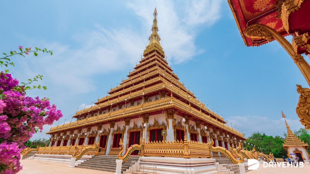ที่เที่ยวขอนแก่น - พระมหาธาตุแก่นนคร วัดหนองแวง (Phra Mahathat Kaen Nakhon)
