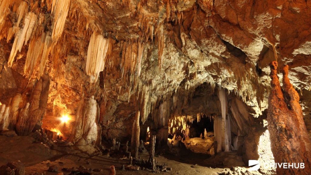 ที่เที่ยวนครศรีธรรมราช - ถ้ำเขาวังทอง (Khao Wang Thong Cave)
