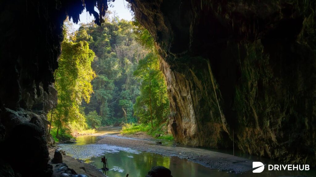 ที่เที่ยวปาย - ถ้ำน้ำลอด (Nam Lod Cave)
