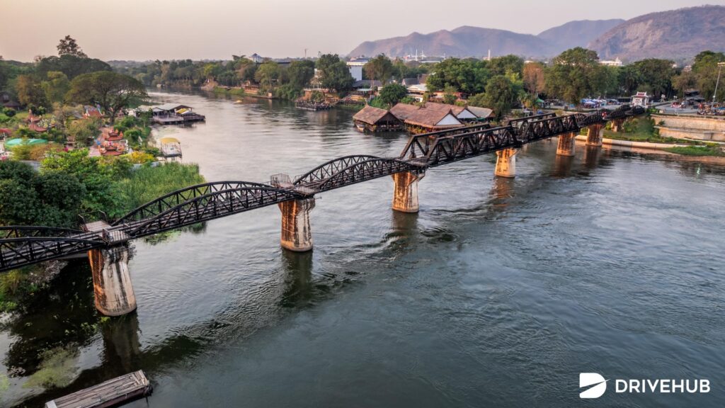 ที่เที่ยวกาญจนบุรี - สะพานข้ามแม่น้ำแคว (River Khwae Bridge)
