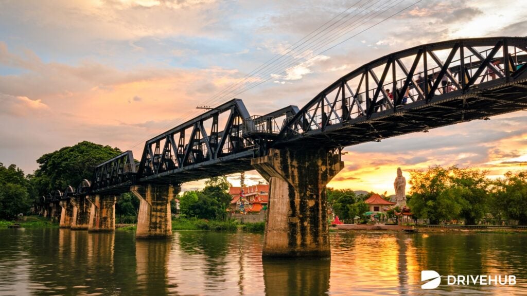 ที่เที่ยวน้ำตกเอราวัณ - สะพานข้ามแม่น้ำแคว (River Kwai Bridge)