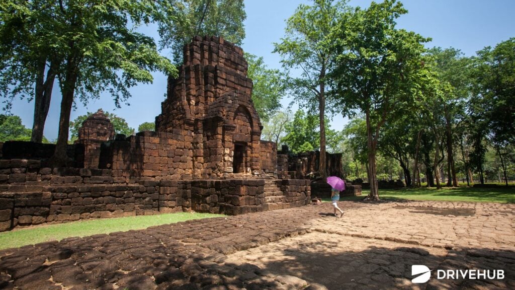ที่เที่ยวน้ำตกเอราวัณ - ปราสาทเมืองสิงห์ (Muang Sing Historical Park)