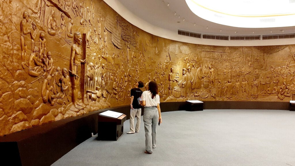 ที่เที่ยวสุพรรณบุรี - พิพิธภัณฑสถานแห่งชาติสุพรรณบุรี (Suphanburi National Museum)